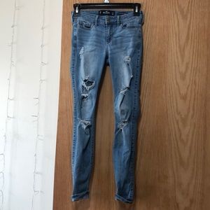 00R, Low rise super skinny crop Hollister jeans